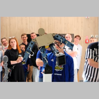 Foto11_robotJeff2.jpg
