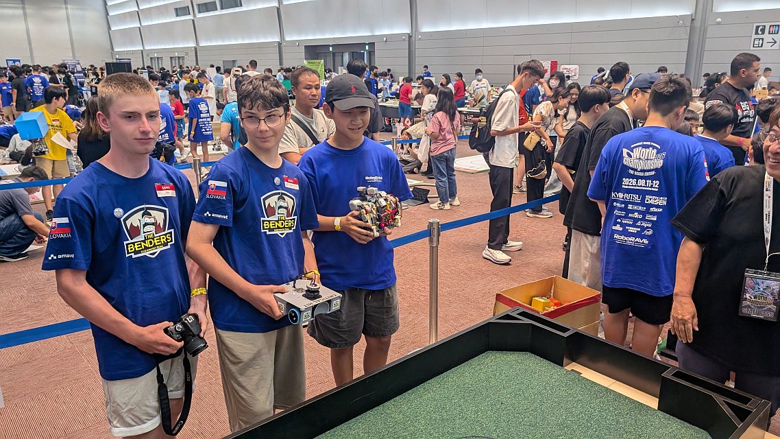 [image with robots]